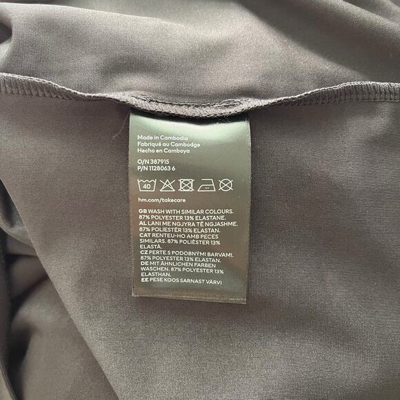 H&M Womens Large Mini Dress Long Sleeve Scoop Neck Stretch Shiny Black NWT - Picture 3 of 6